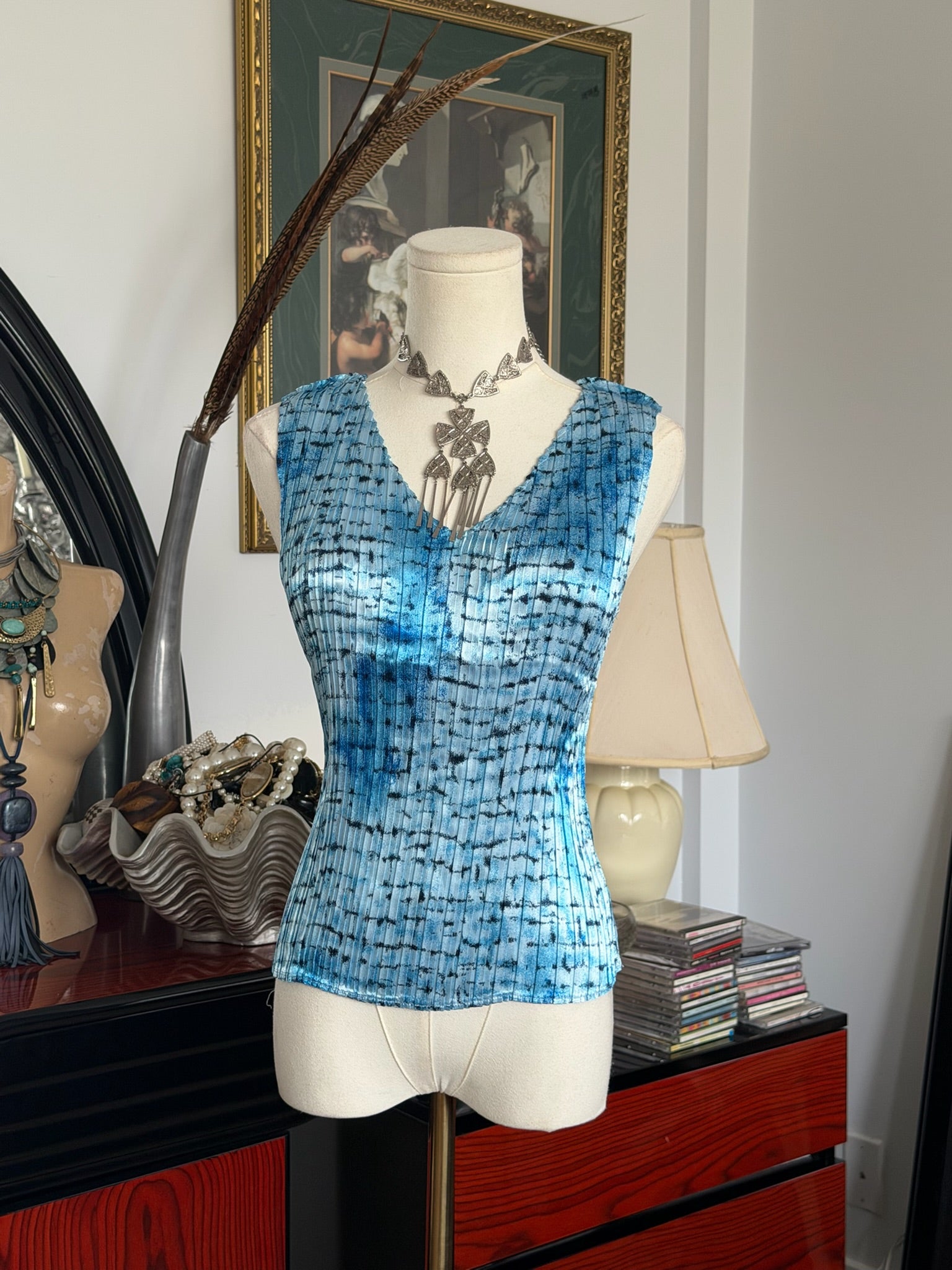 Blue pleated top S