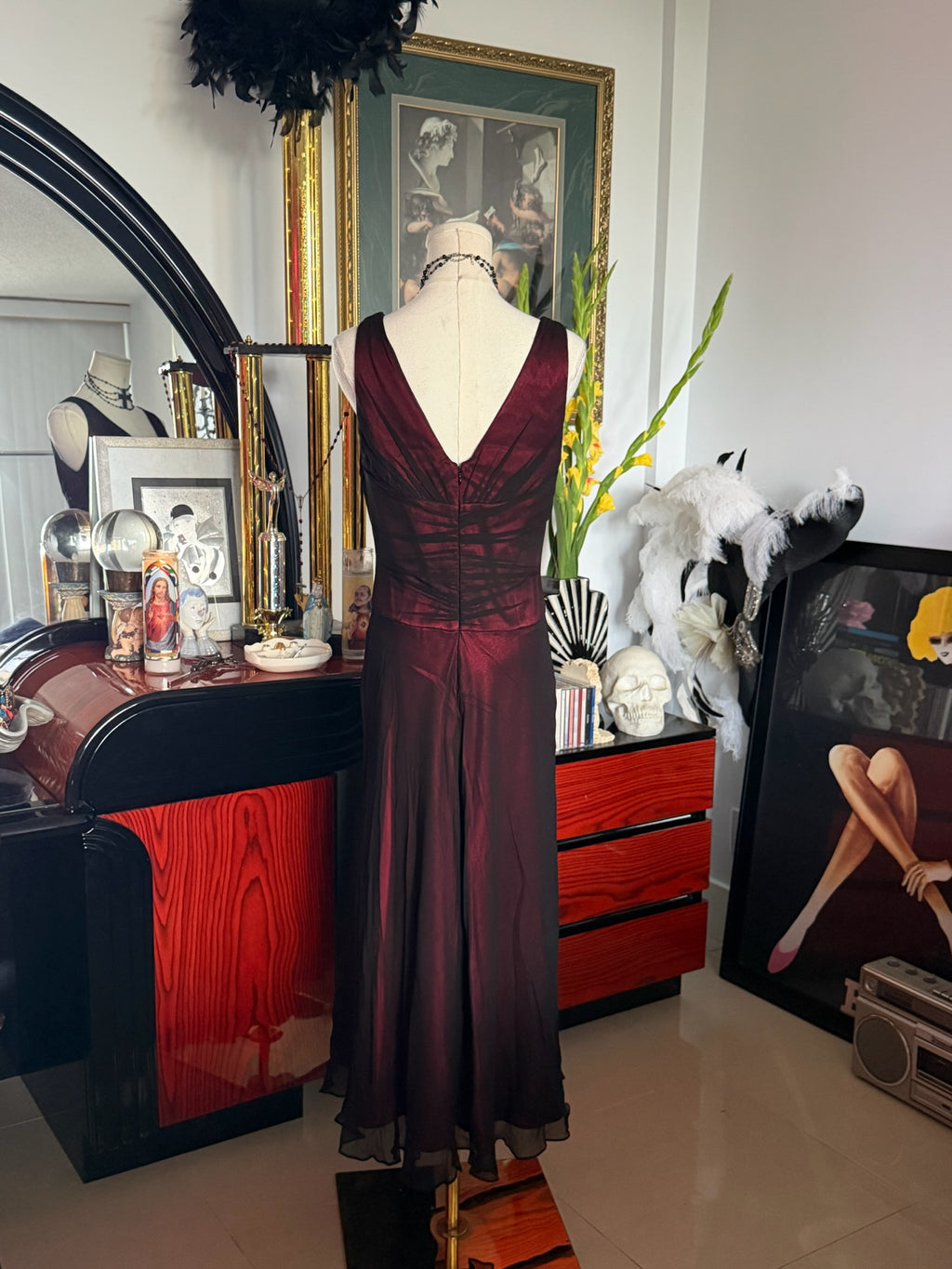 Jones New York 100% Silk Burgundy Evening Gownm | Size 8