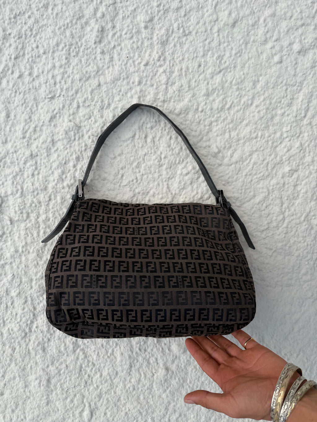 Fendi Mamma Baguette / Large Zucca Canvas Shoulder Bag — Brown & Black / Silver Hardware