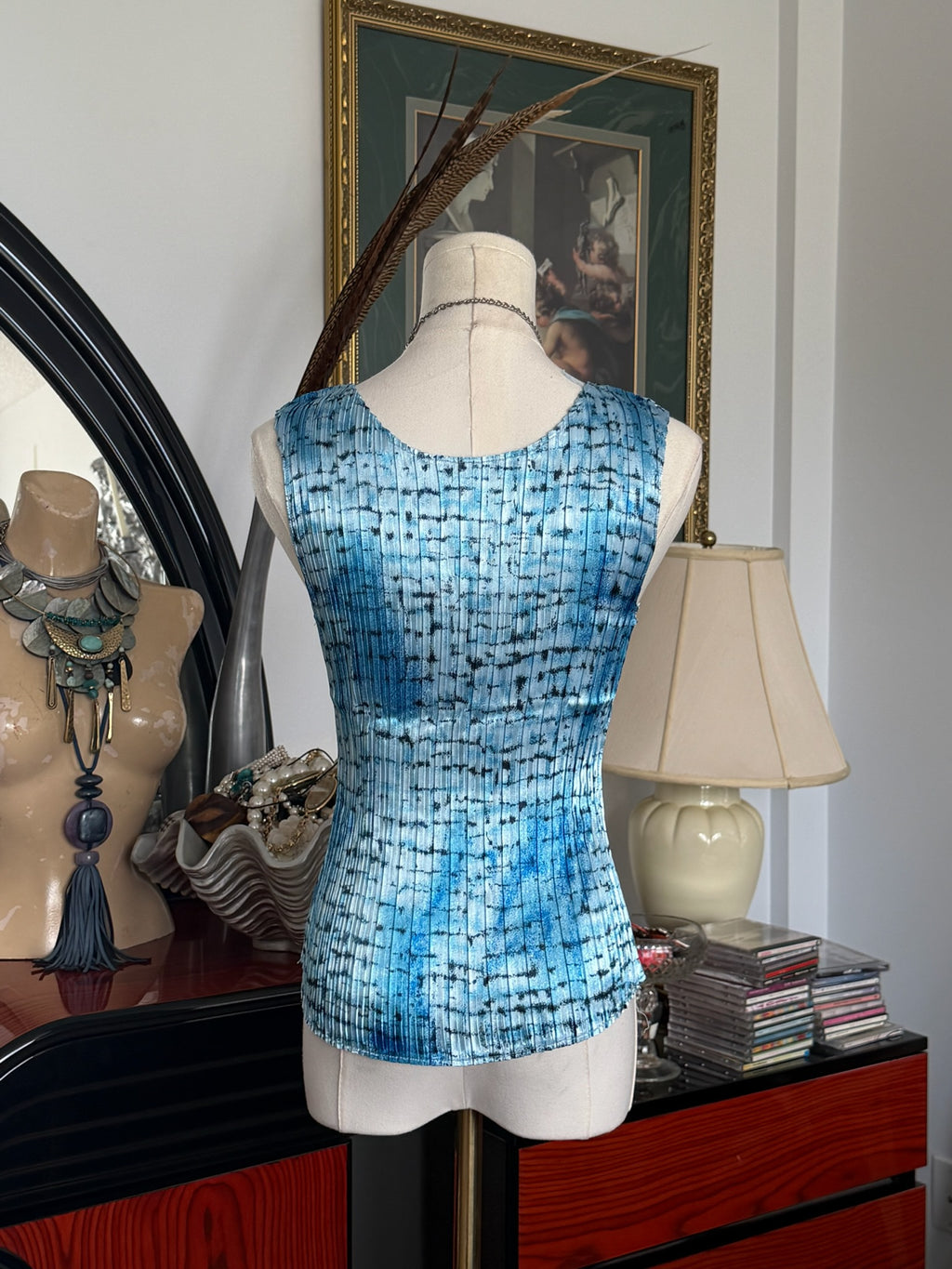Blue pleated top S