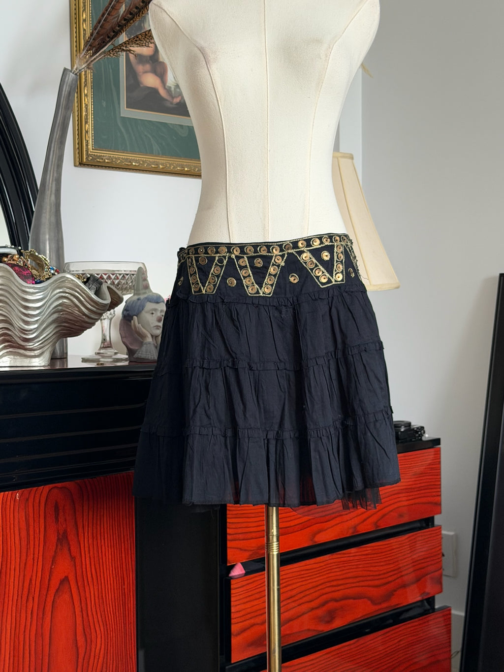 Black tiered  mini skirt M