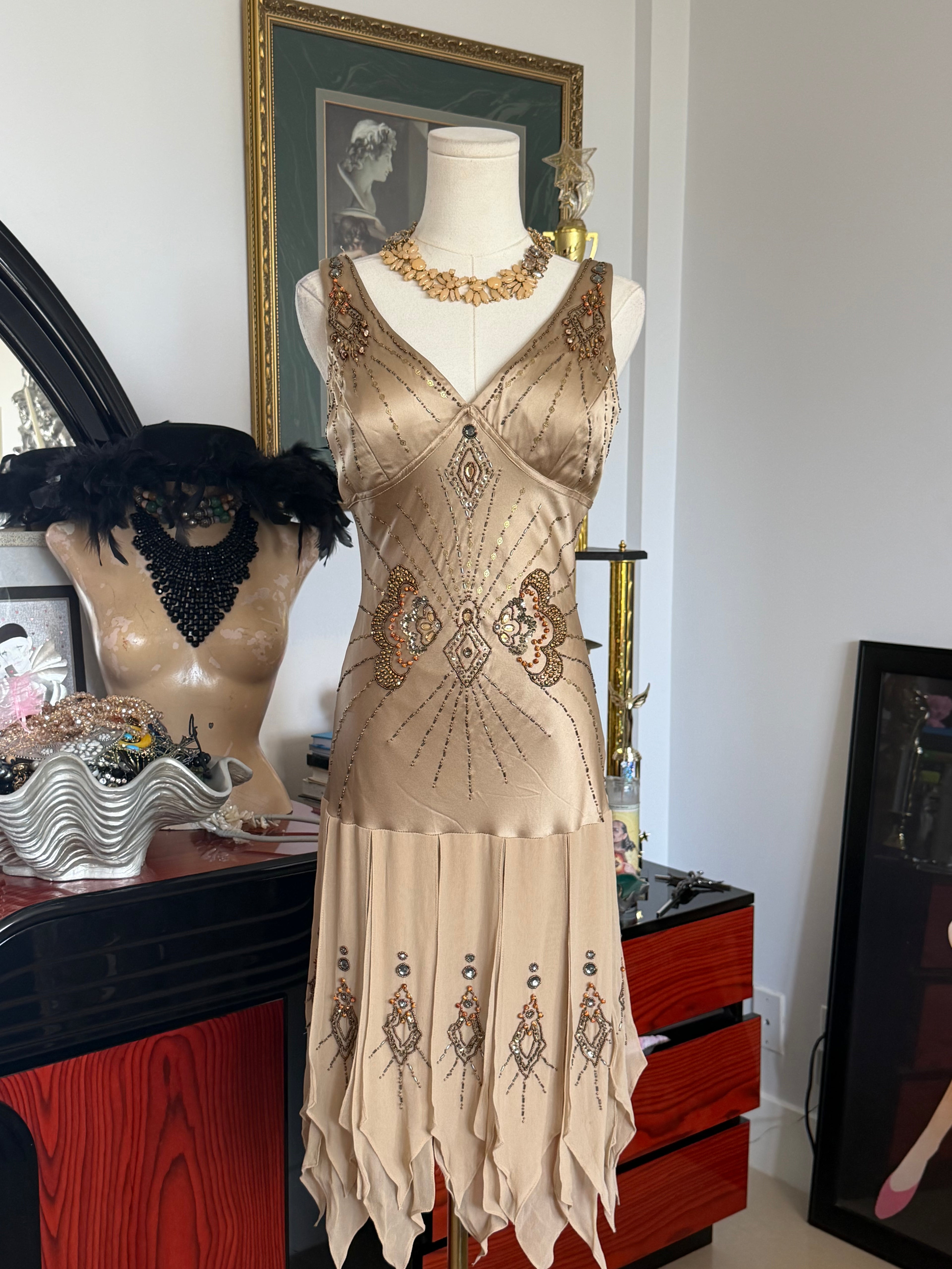 Sue Wong Nocturne
Champagne Beaded Dress