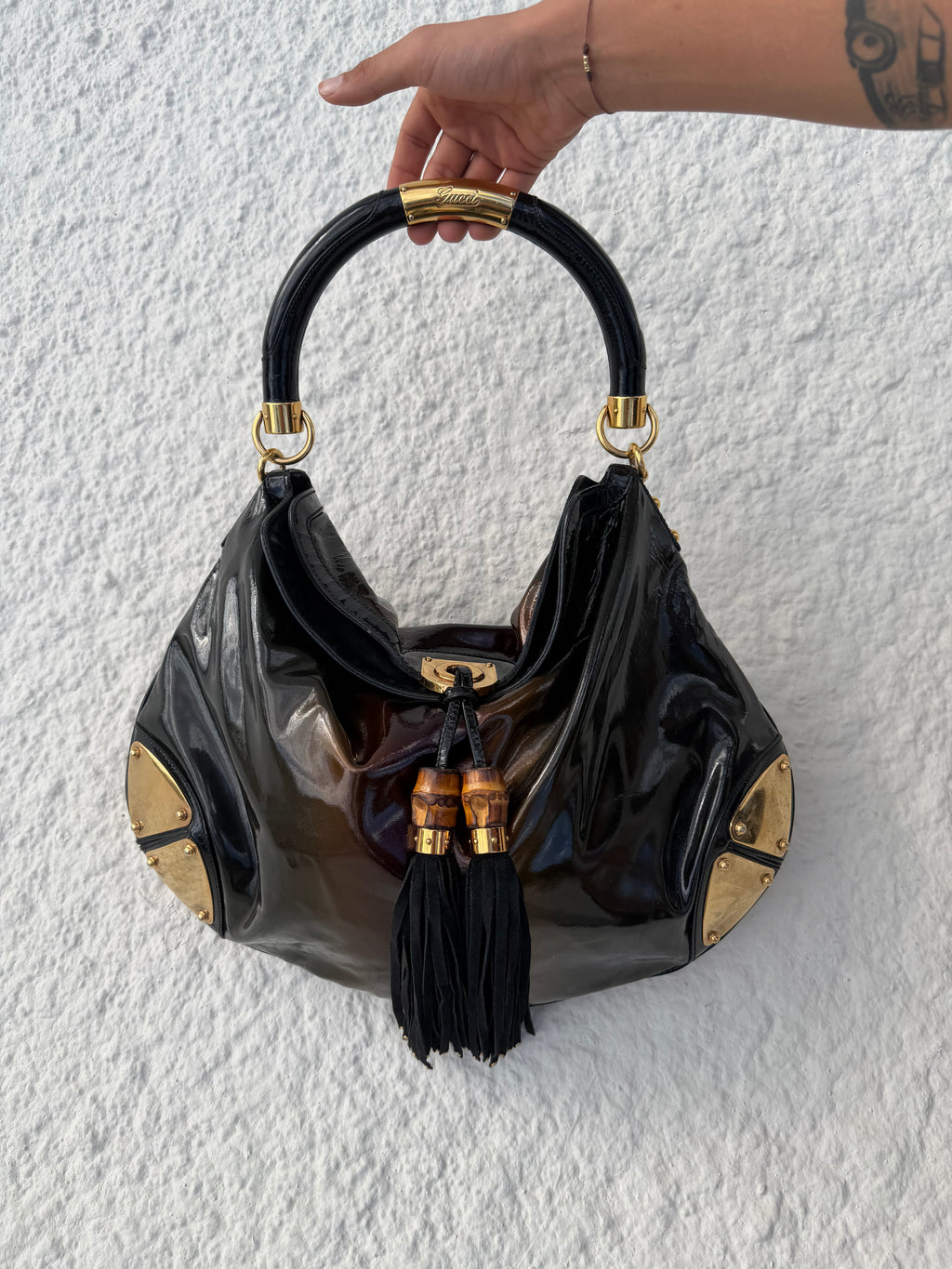 Gucci Indy Large Patent Bamboo Tassel Hobo Bag – Black Patent / Gold Hardware (2007 Collection)