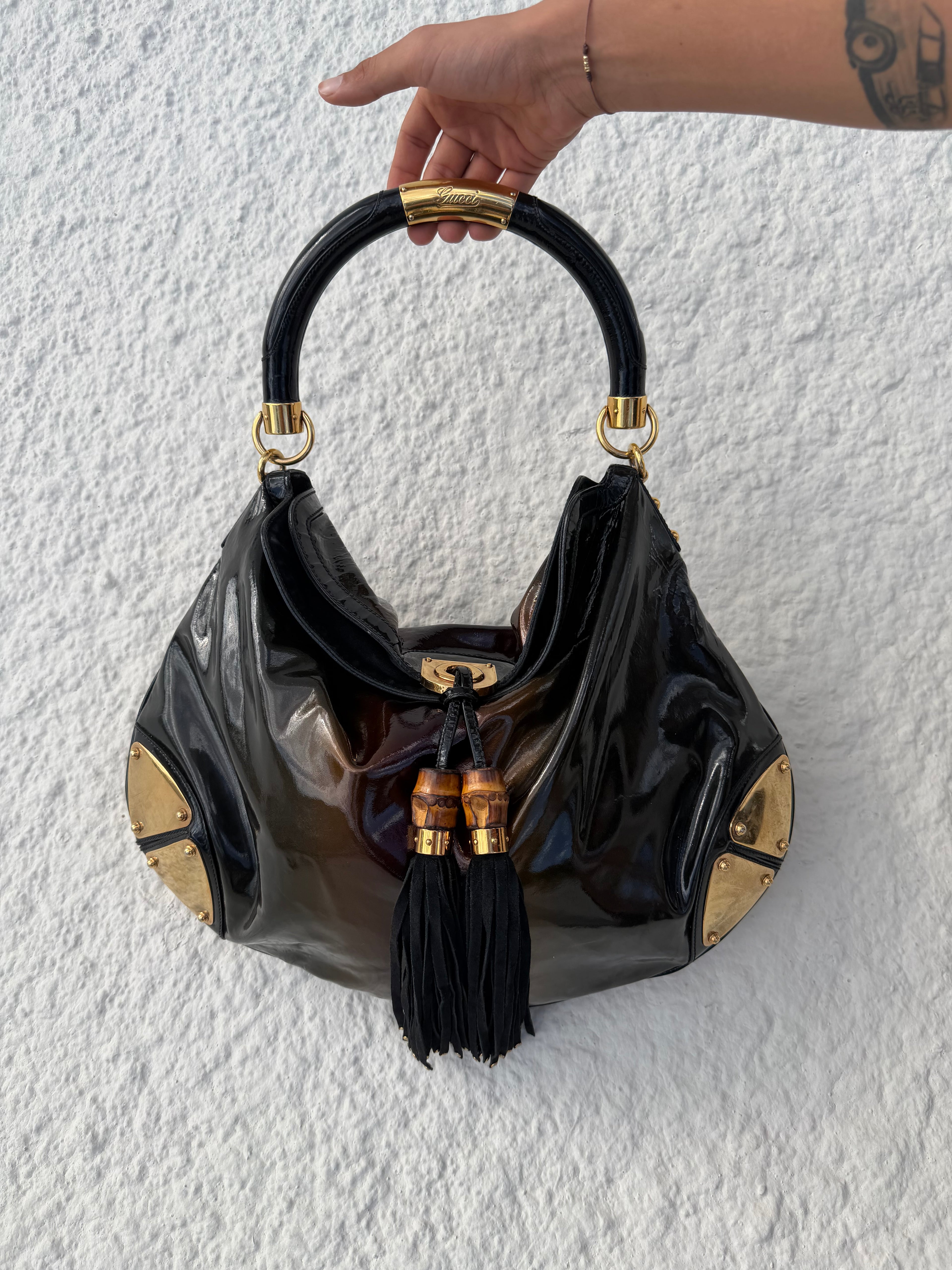 Gucci Indy Large Patent Bamboo Tassel Hobo Bag – Black Patent / Gold Hardware (2007 Collection)