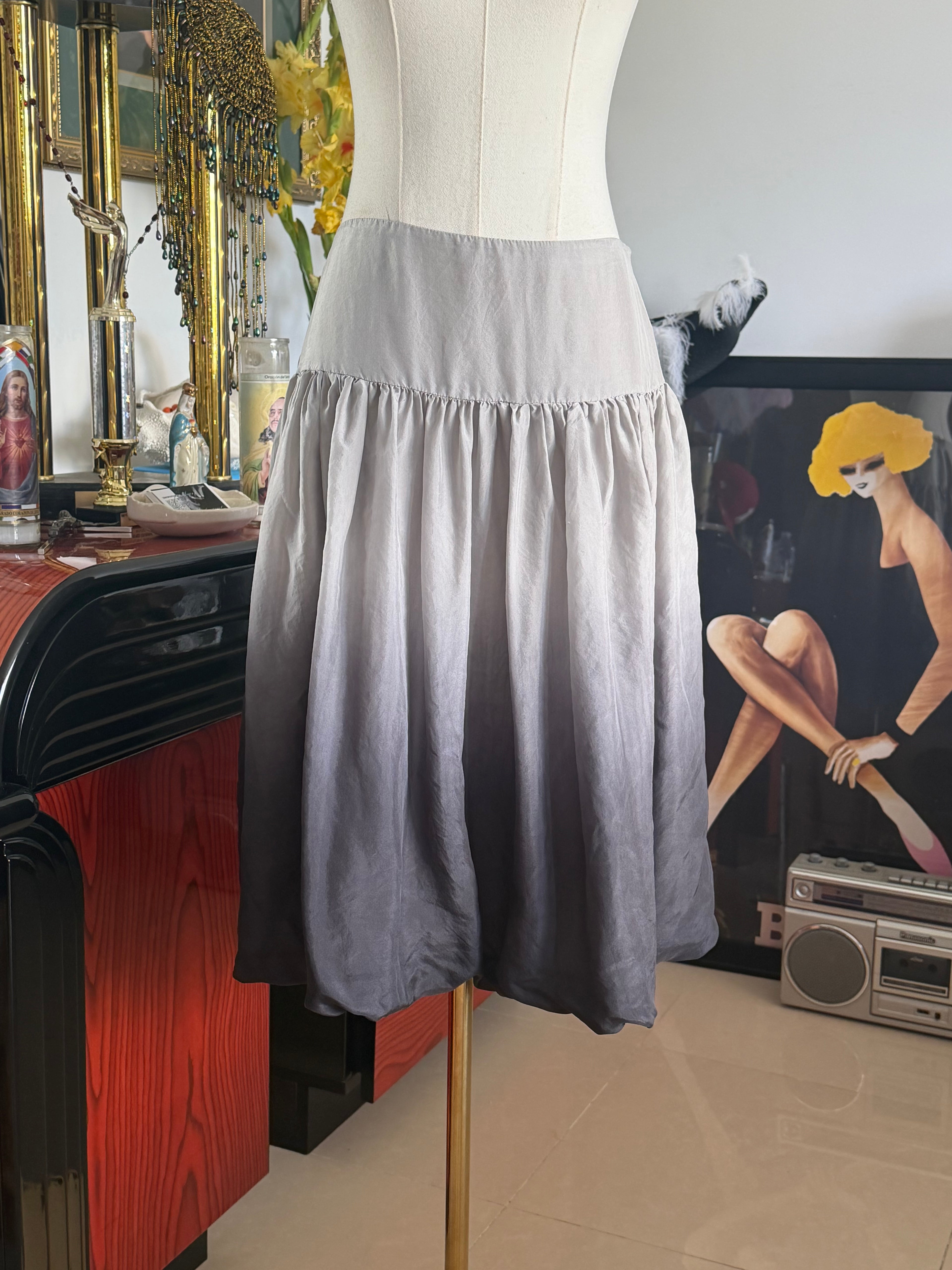 WD.NY 100% Silk Gray Drop Waist Skirt | Y2K Minimalist Midi Skirt | Size 6