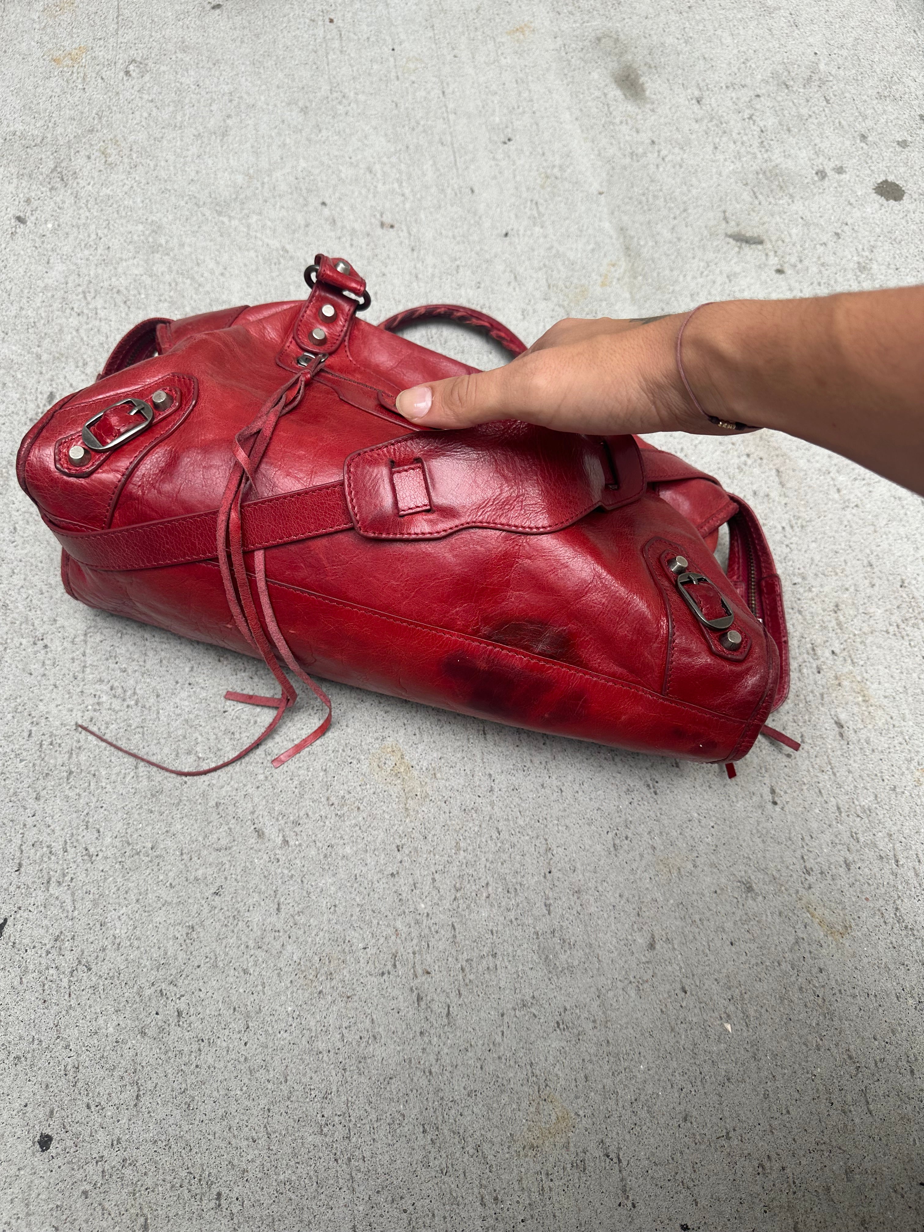 Balenciaga Classic City Bag – Red (Medium)