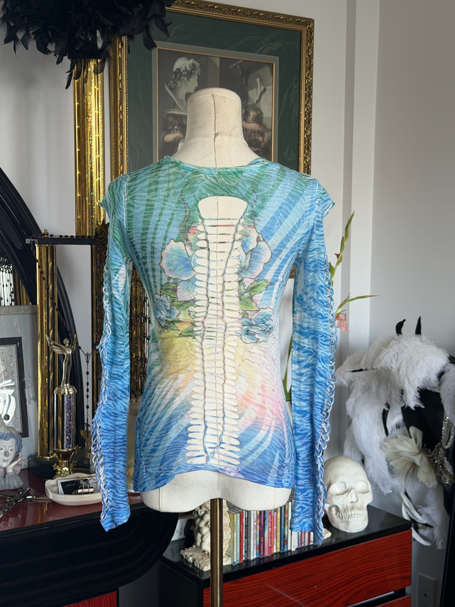 Y2K Tattoo Print Cutout Long Sleeve Top