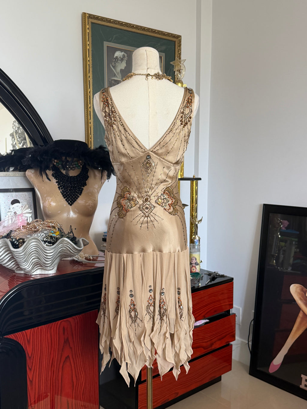 Sue Wong Nocturne
Champagne Beaded Dress