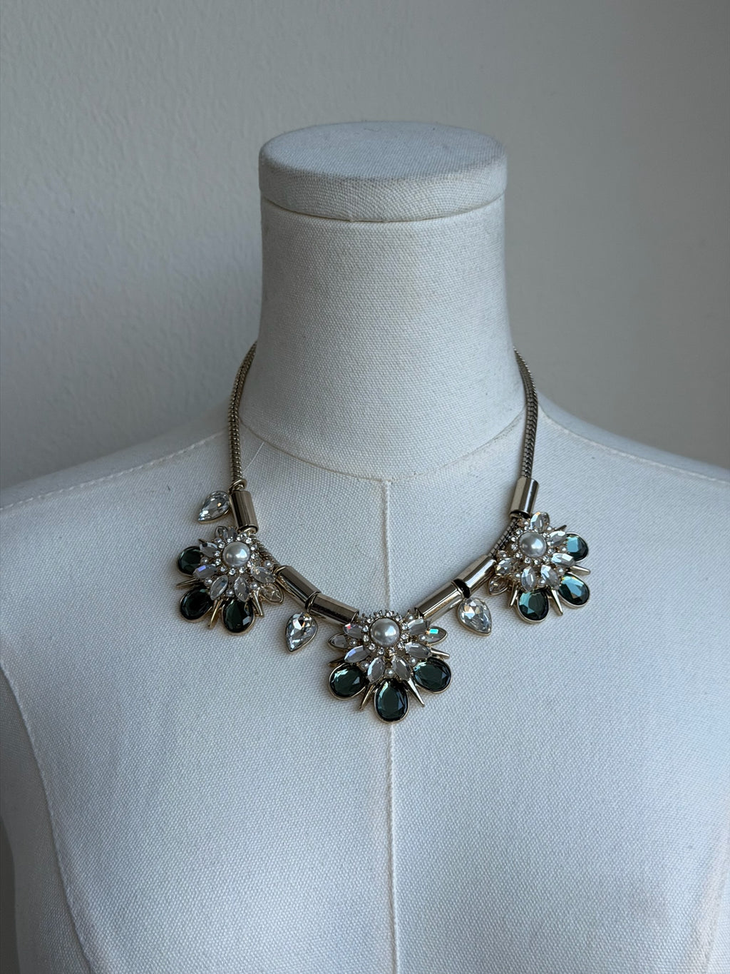 Crystal Floral  Necklace