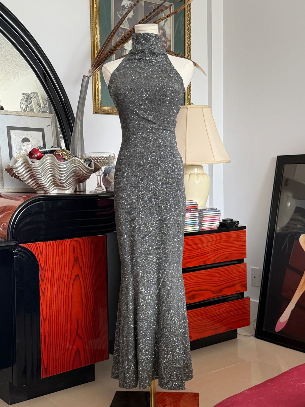 VINTAGE JESSICA

MCCLINTOCK

MILLENNIUM 2000 GOWN 2