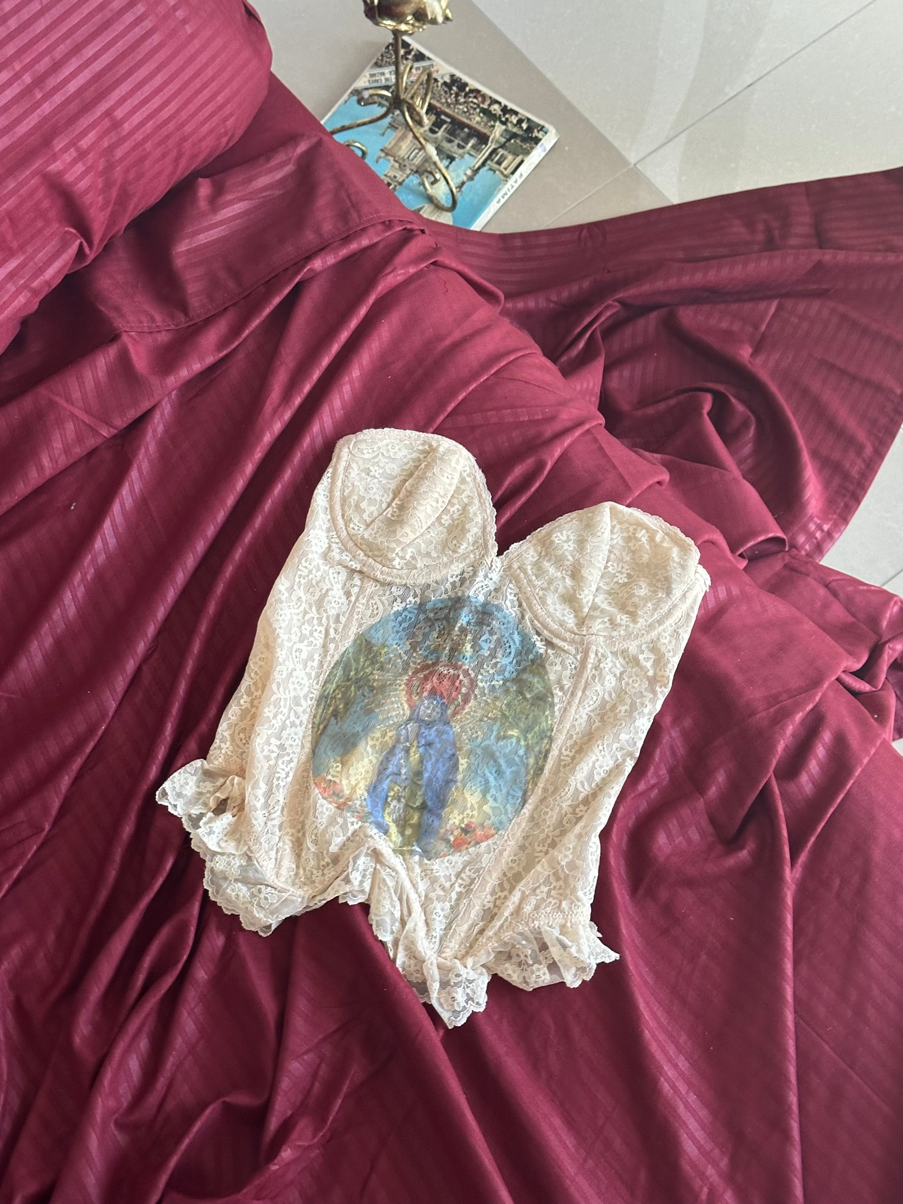 Vintage Lace “Heaven Awaits” Corset – One of One ✨