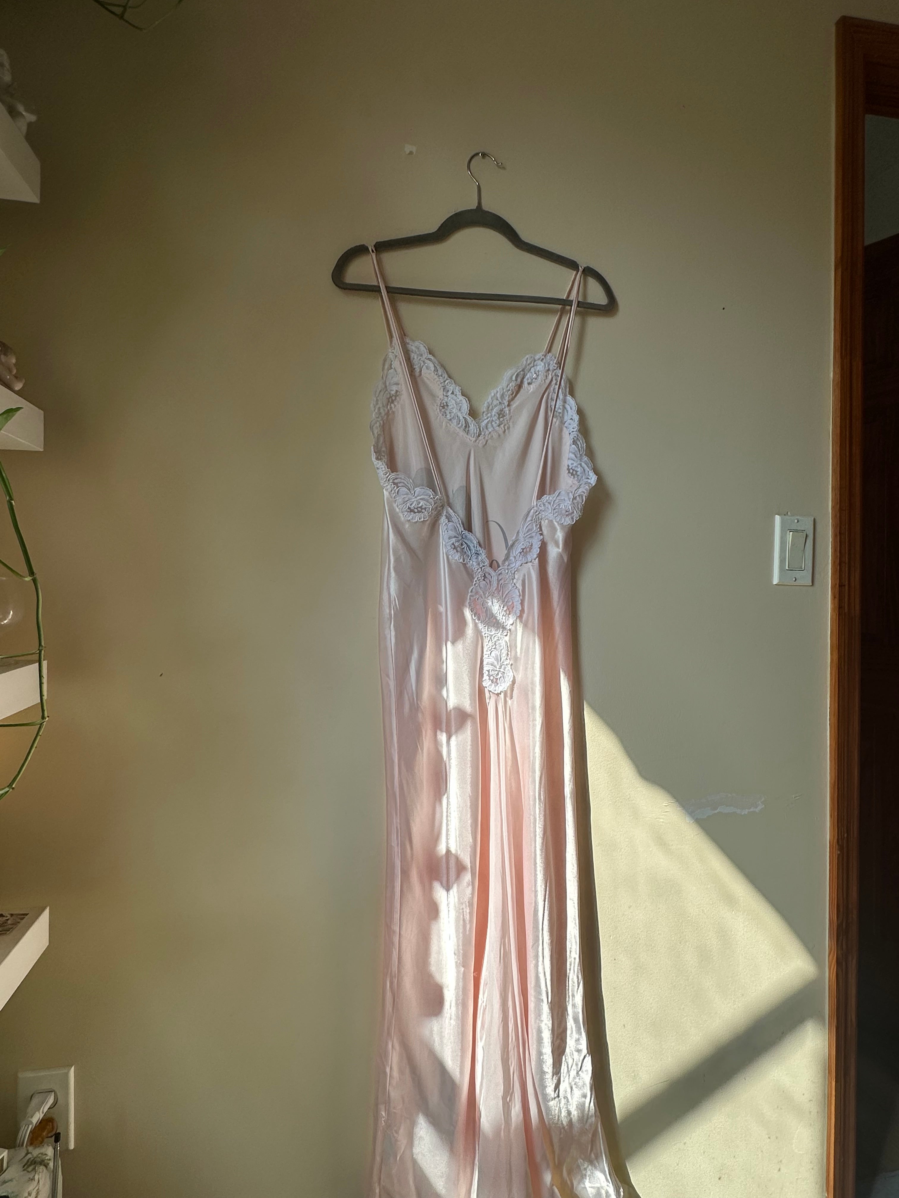 Arcane pink gown L-XL