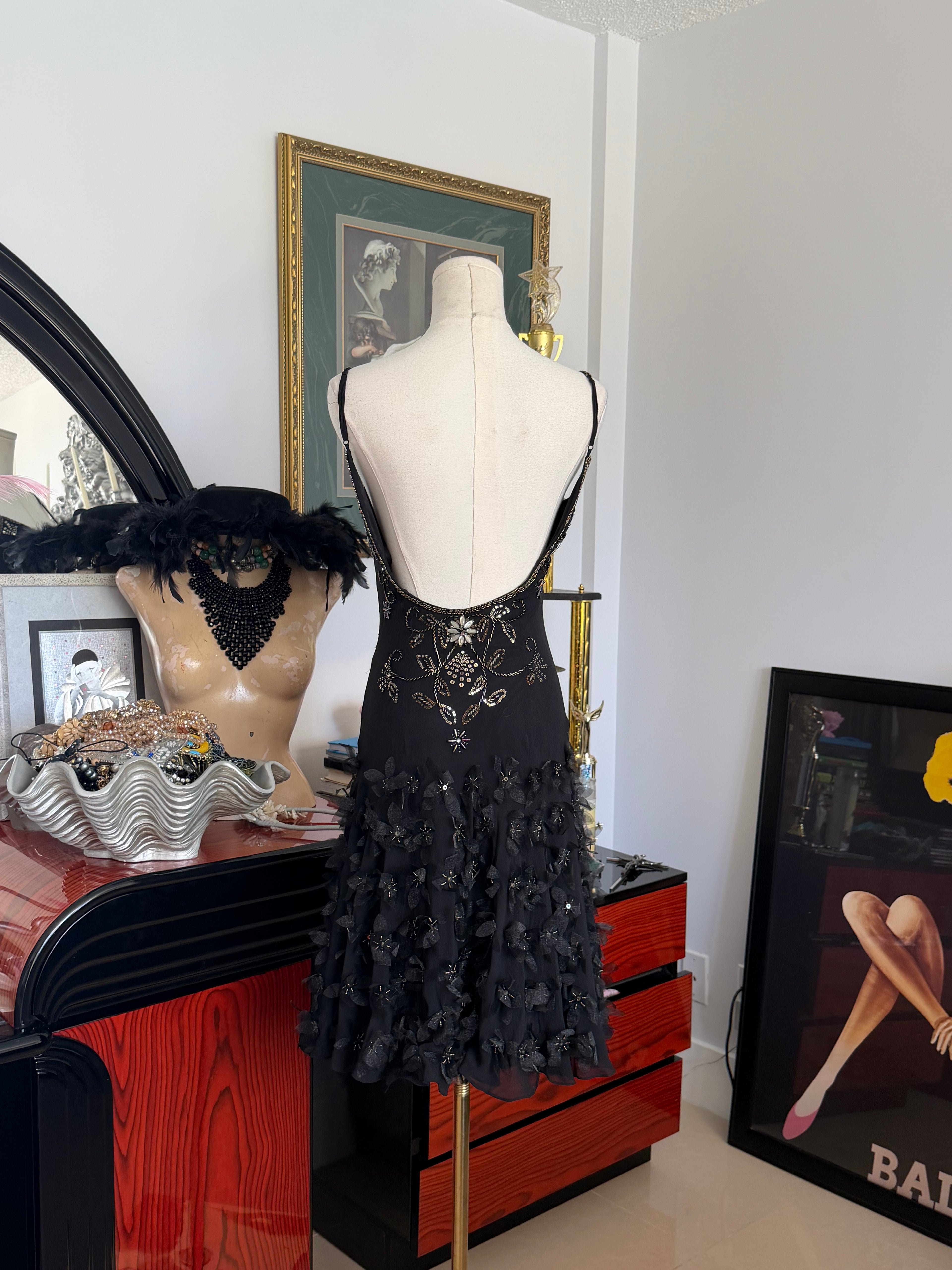 Sue Wong Floral Appliqué
Dress