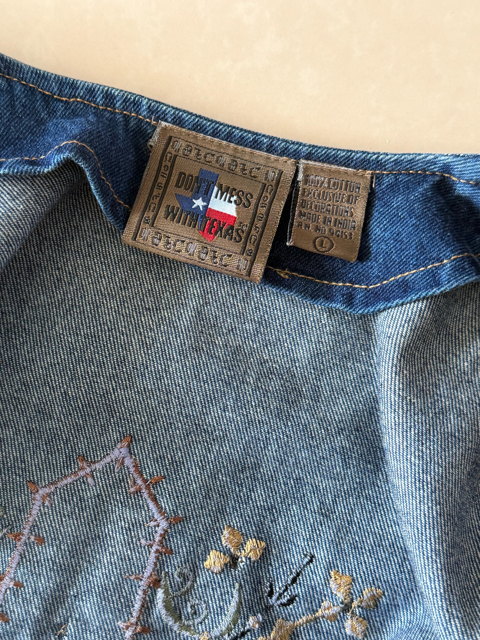 Embroidered denim vest L