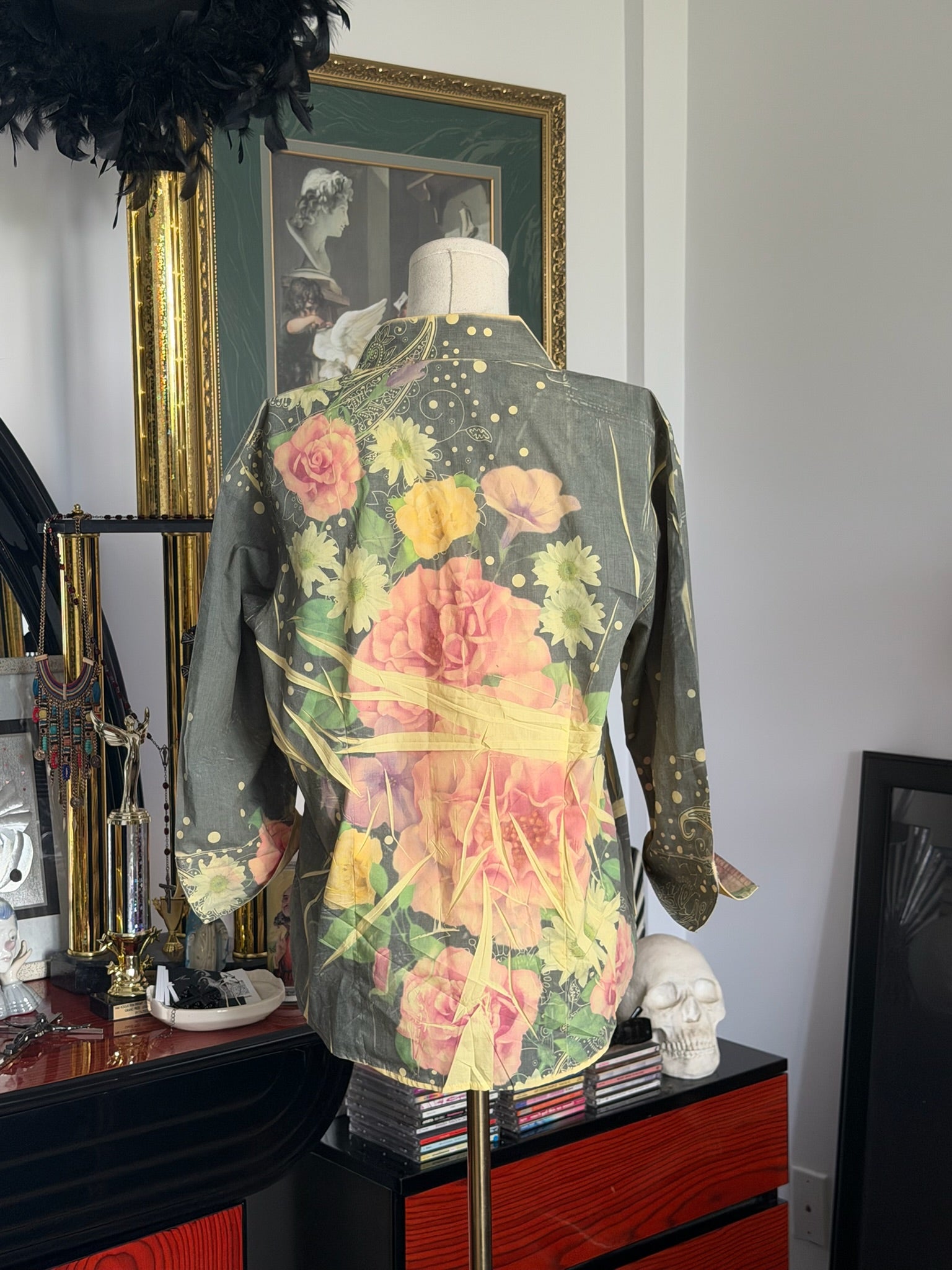 Vintage Sheer Floral Mesh Button-Up Blouse – Romantic Garden Print – Size M