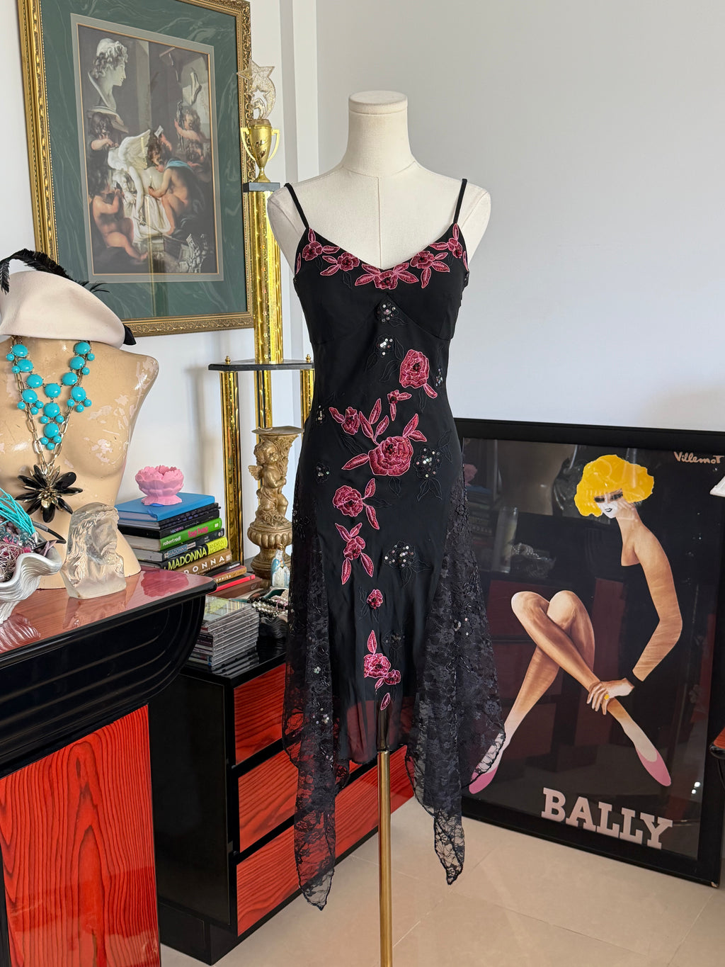 Vintage Sue Wong  Black Silk Rose Embroidered Handkerchief Dress-6