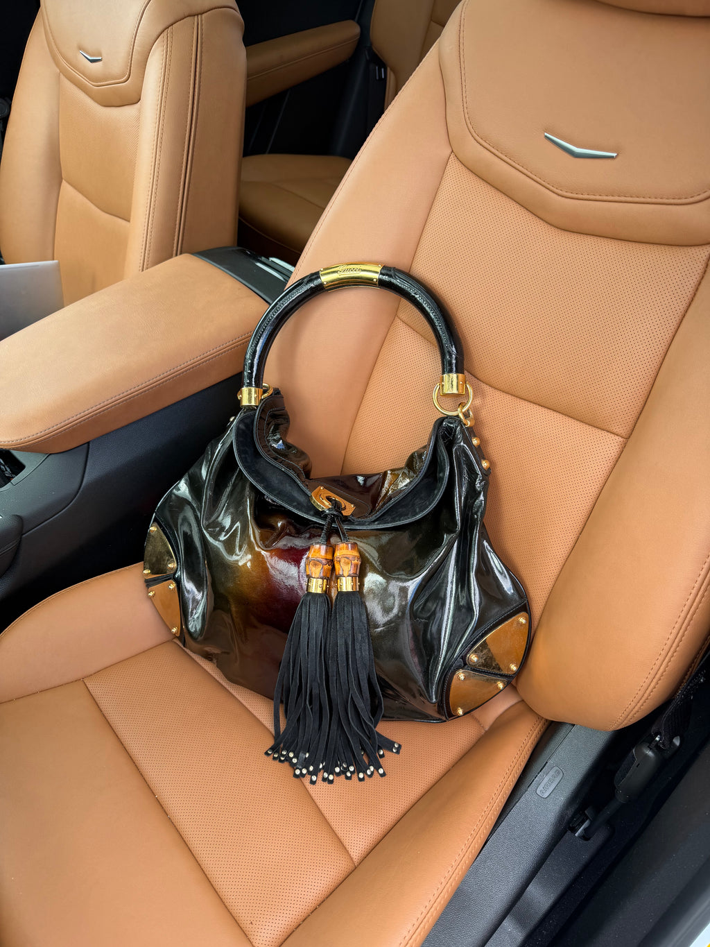 Gucci Indy Large Patent Bamboo Tassel Hobo Bag – Black Patent / Gold Hardware (2007 Collection)