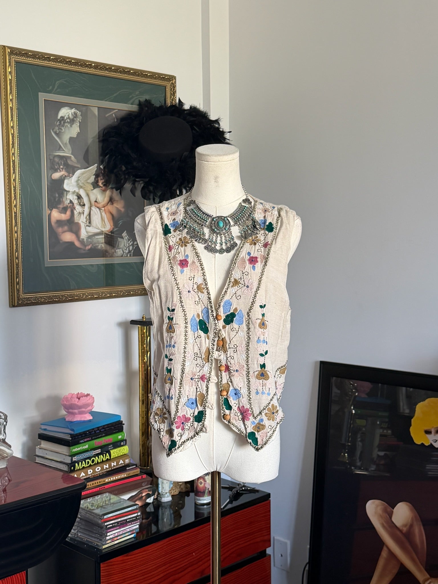 Vintage Mini Mode Embroidered Linen Blend Vest | Floral Boho | Size S