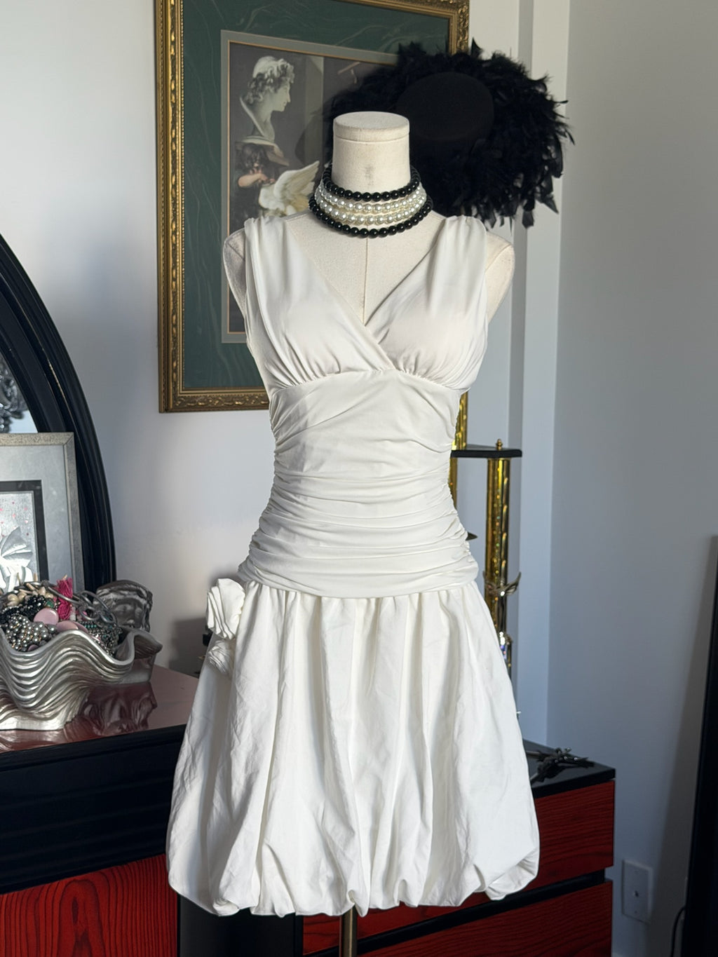 Laundry by Shelli Segal White Ruched Bubble Hem Dress
