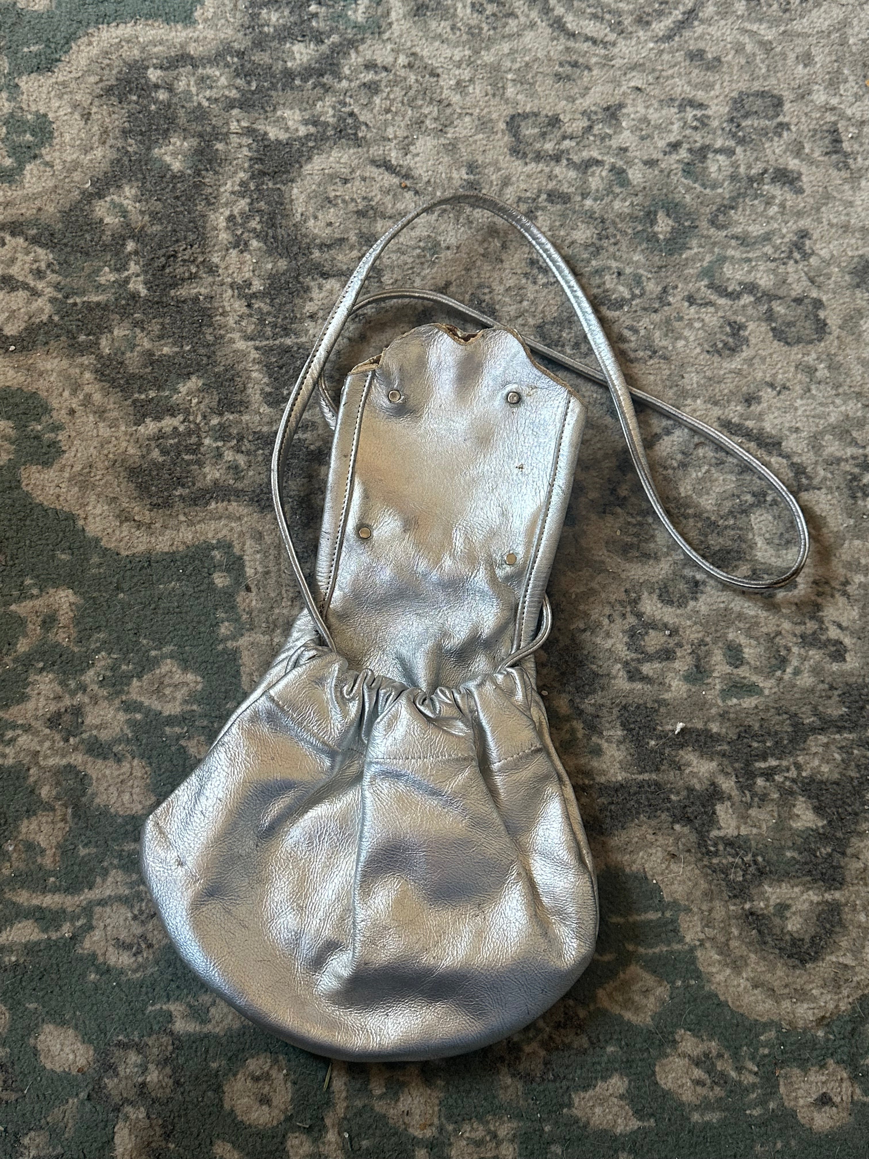 Vintage Metallic Silver Shoulder Bag with Sculptural Amethyst Accent