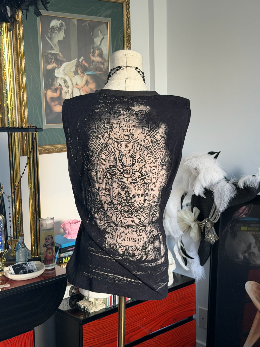 Vintage Vanilla Sugar Lace-Up Graphic Tank – Y2K Gothic Library Print Top