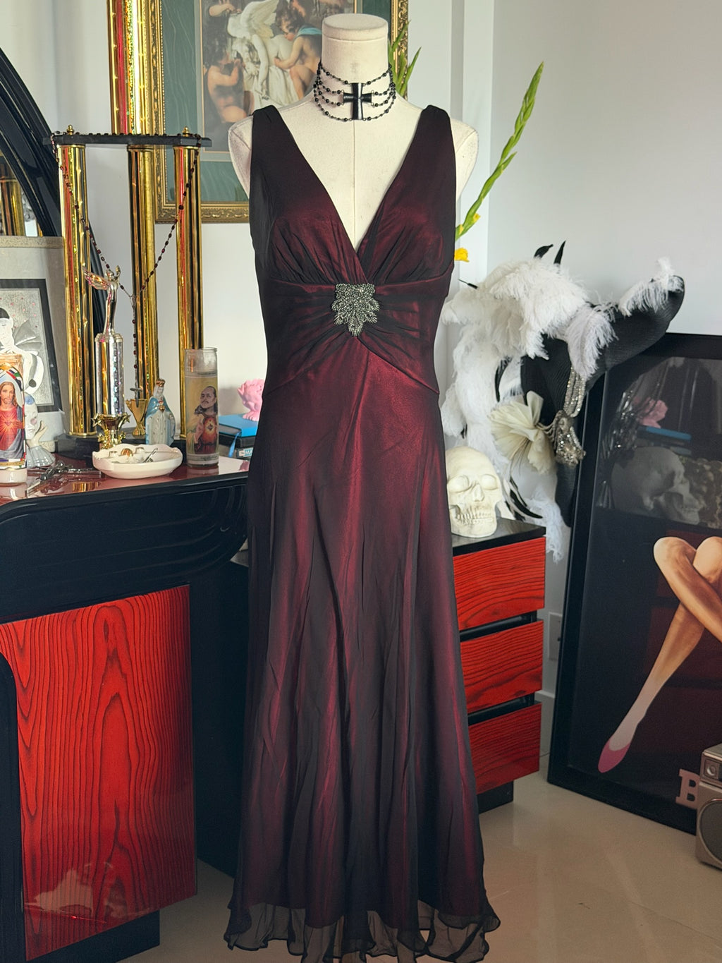 Jones New York 100% Silk Burgundy Evening Gownm | Size 8