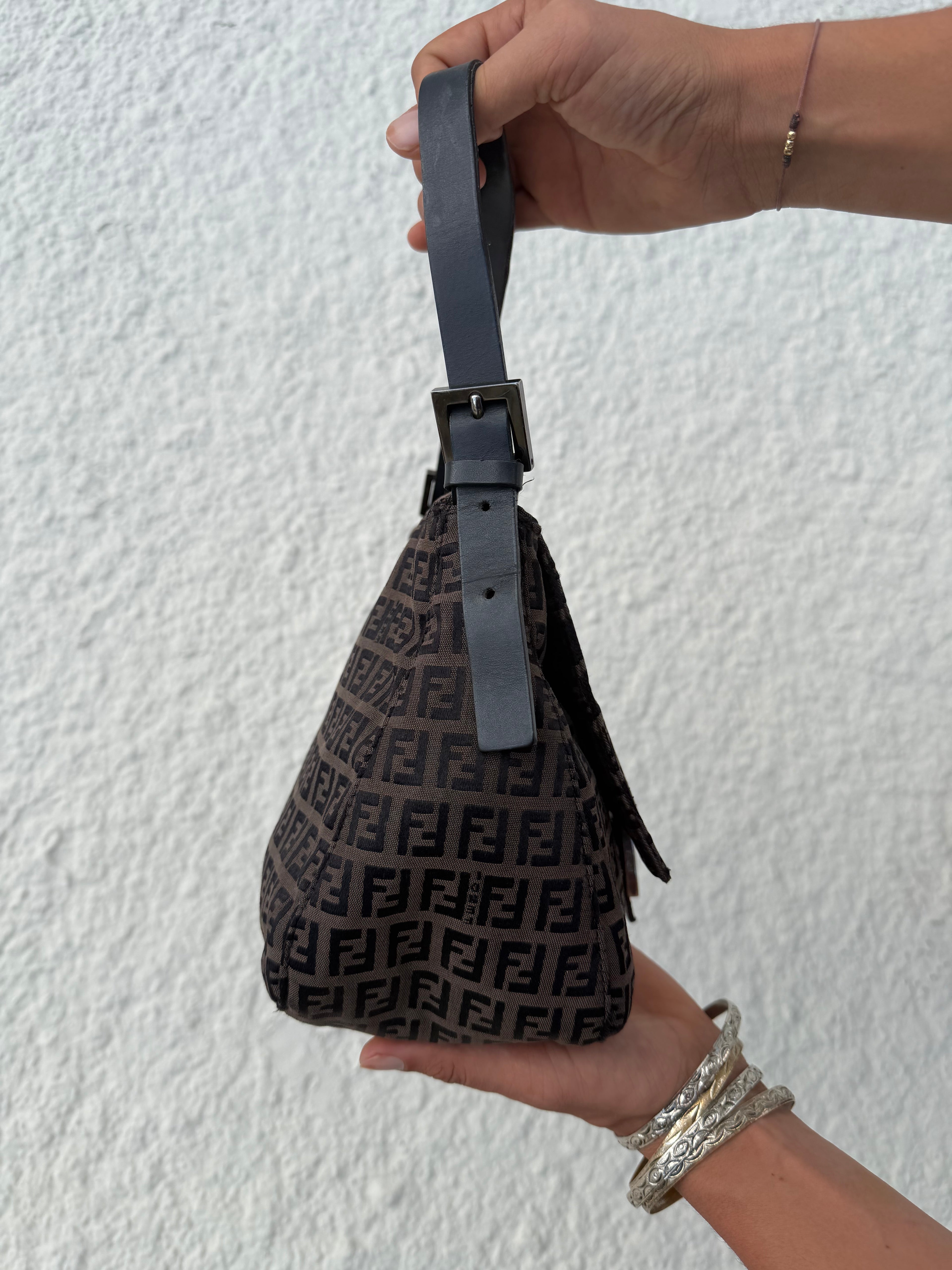 Fendi Mamma Baguette / Large Zucca Canvas Shoulder Bag — Brown & Black / Silver Hardware