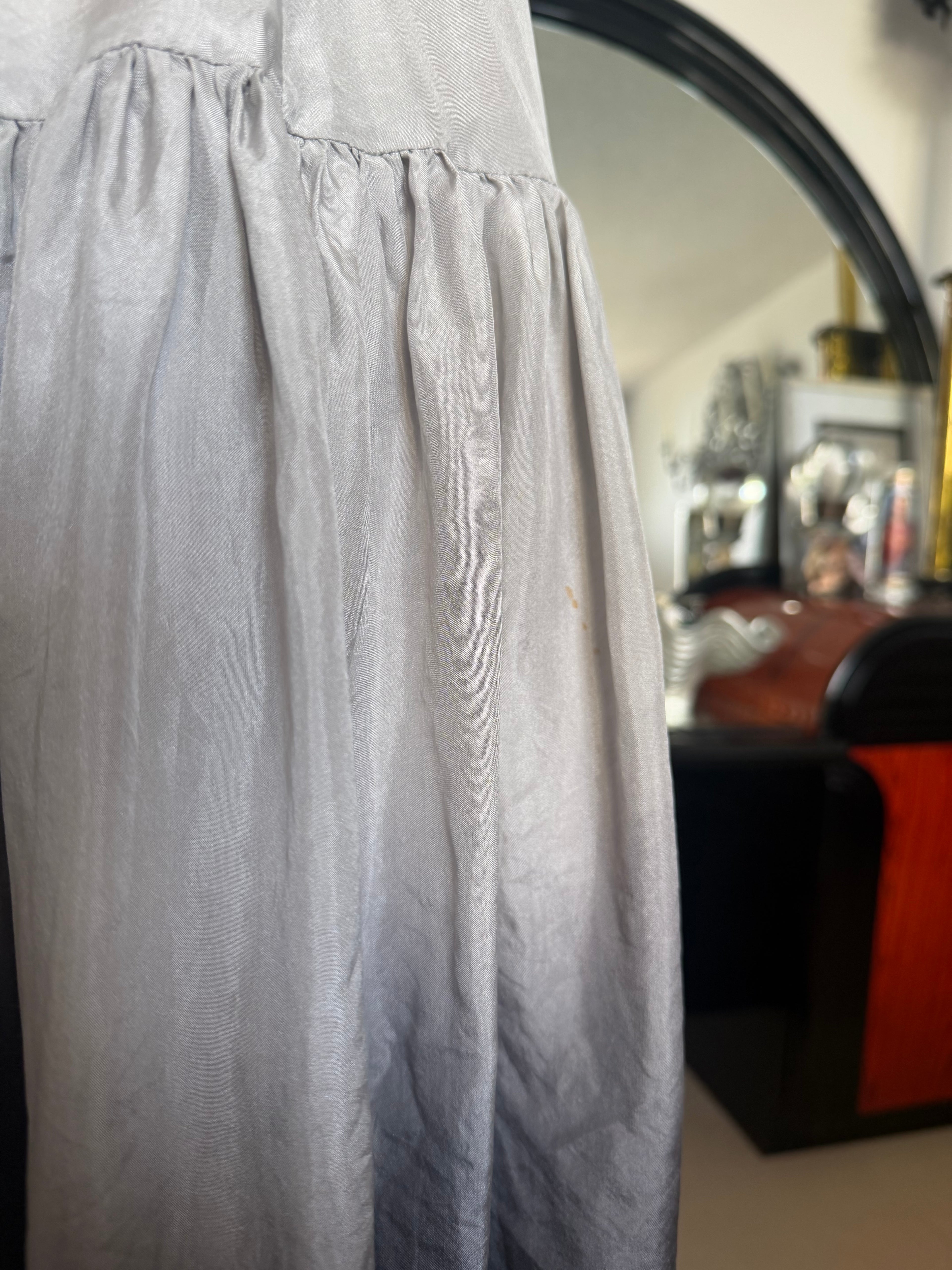 WD.NY 100% Silk Gray Drop Waist Skirt | Y2K Minimalist Midi Skirt | Size 6