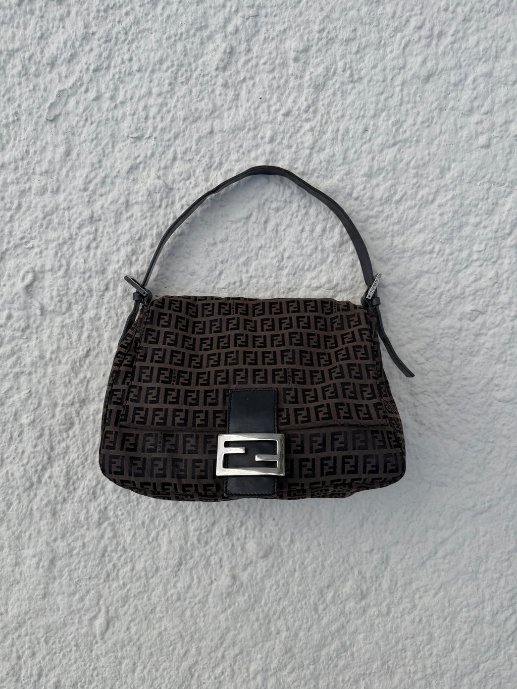 Fendi Mamma Baguette / Large Zucca Canvas Shoulder Bag — Brown & Black / Silver Hardware