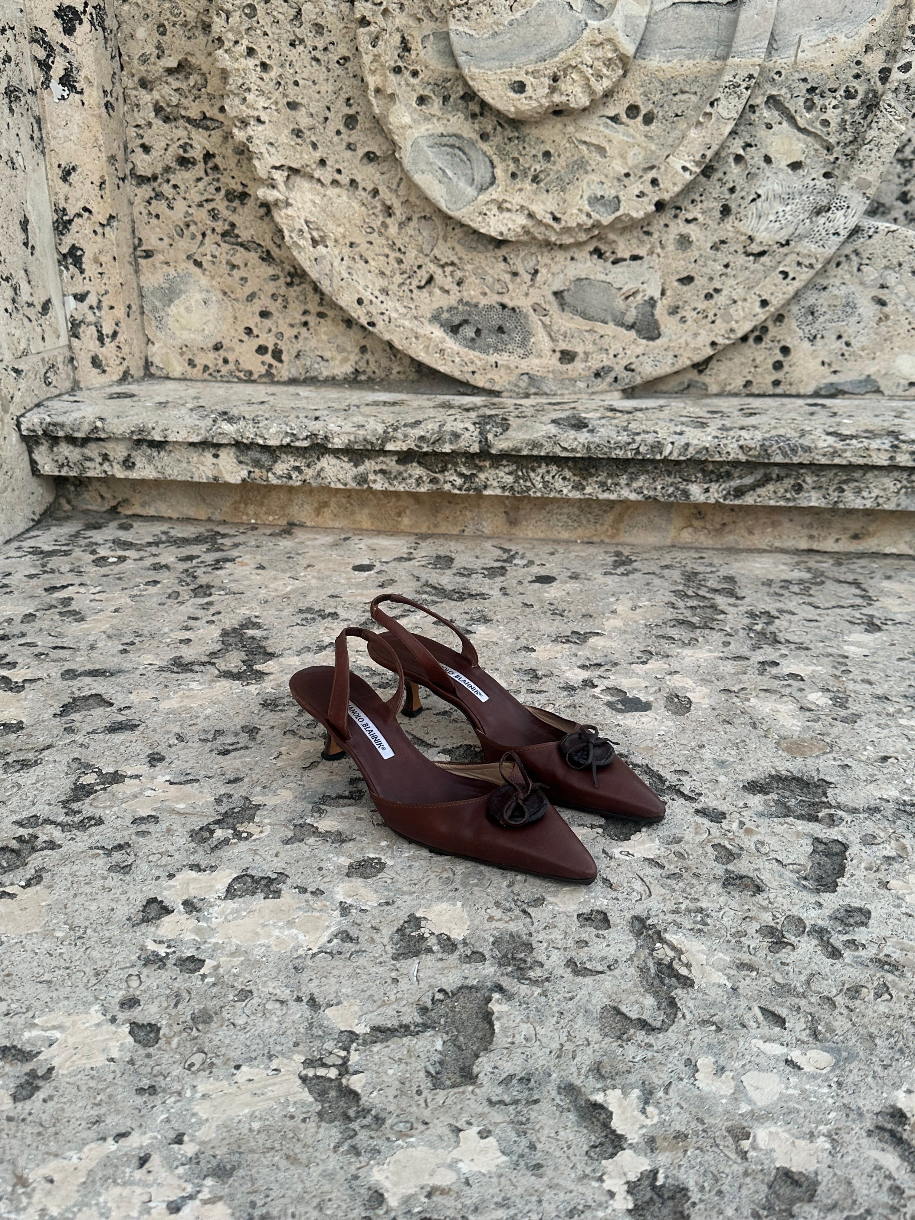 Chocolate Manolo Blahnik 39.5