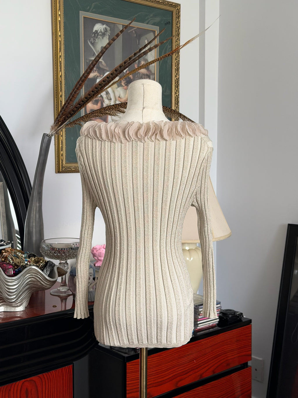 Gold shimmer off shoulder top S-M￼