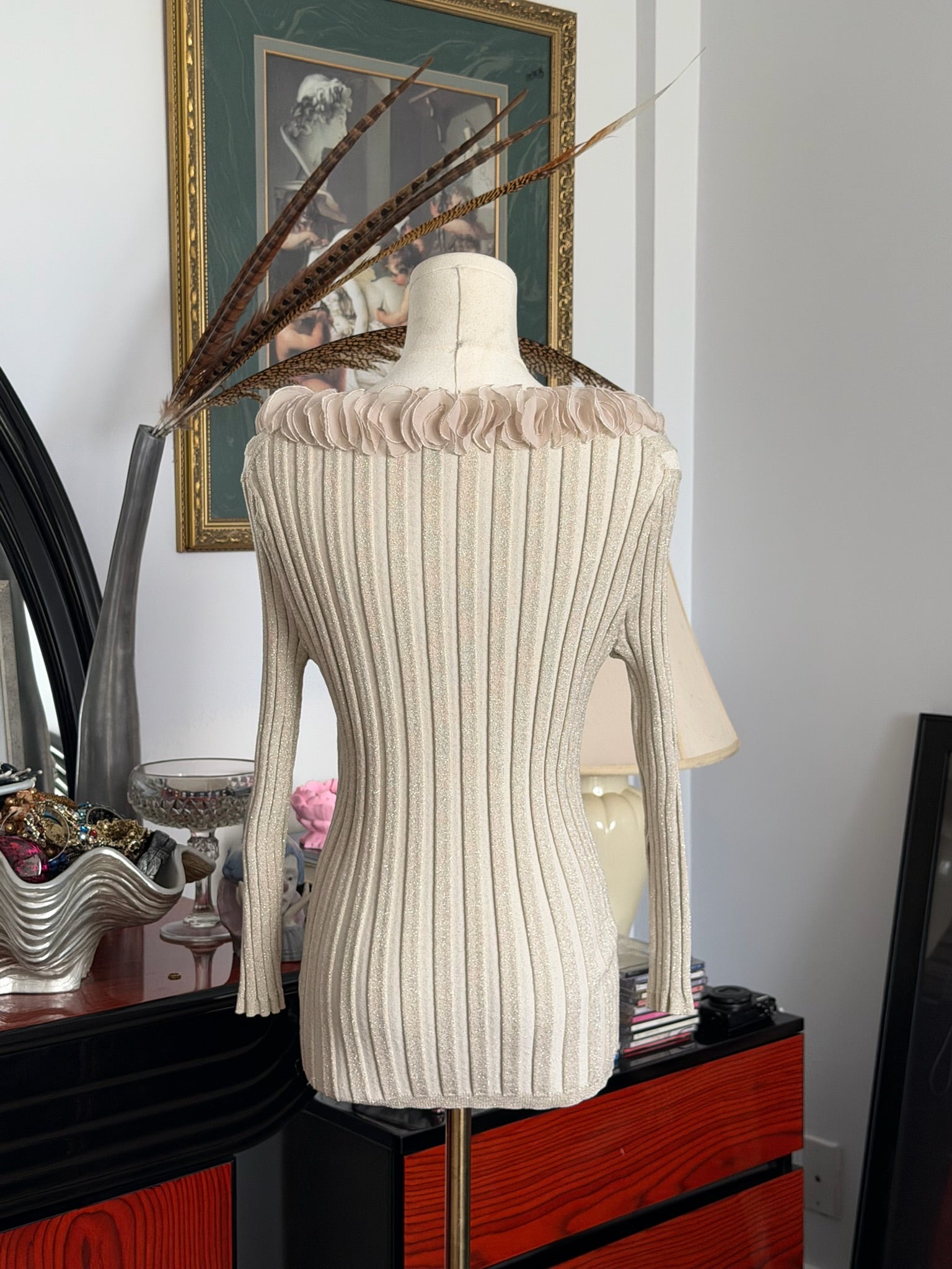 Gold shimmer off shoulder top S-M￼