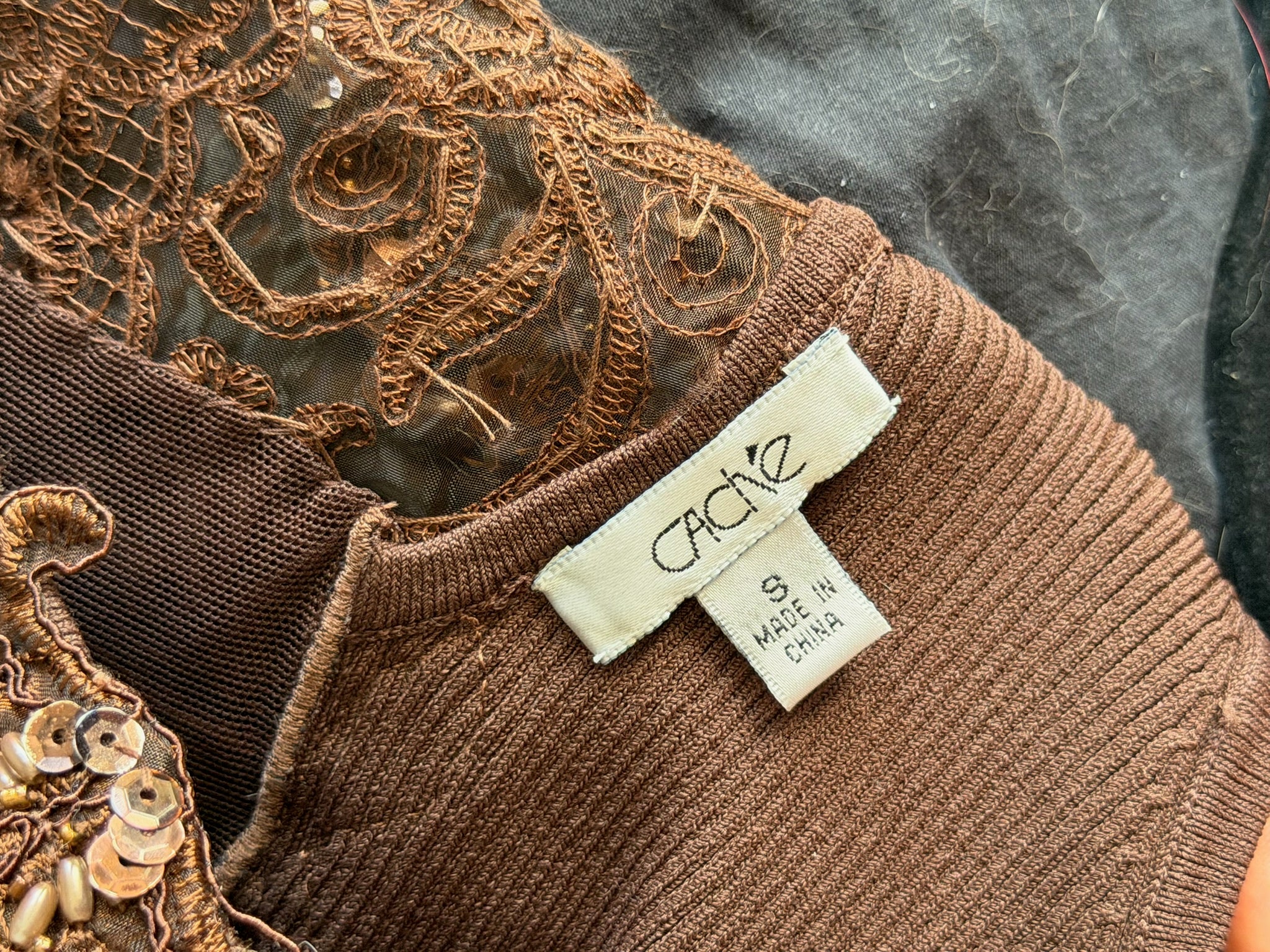 Caché Beaded Lace Illusion Ribbed Knit Tank – Chocolate Brown