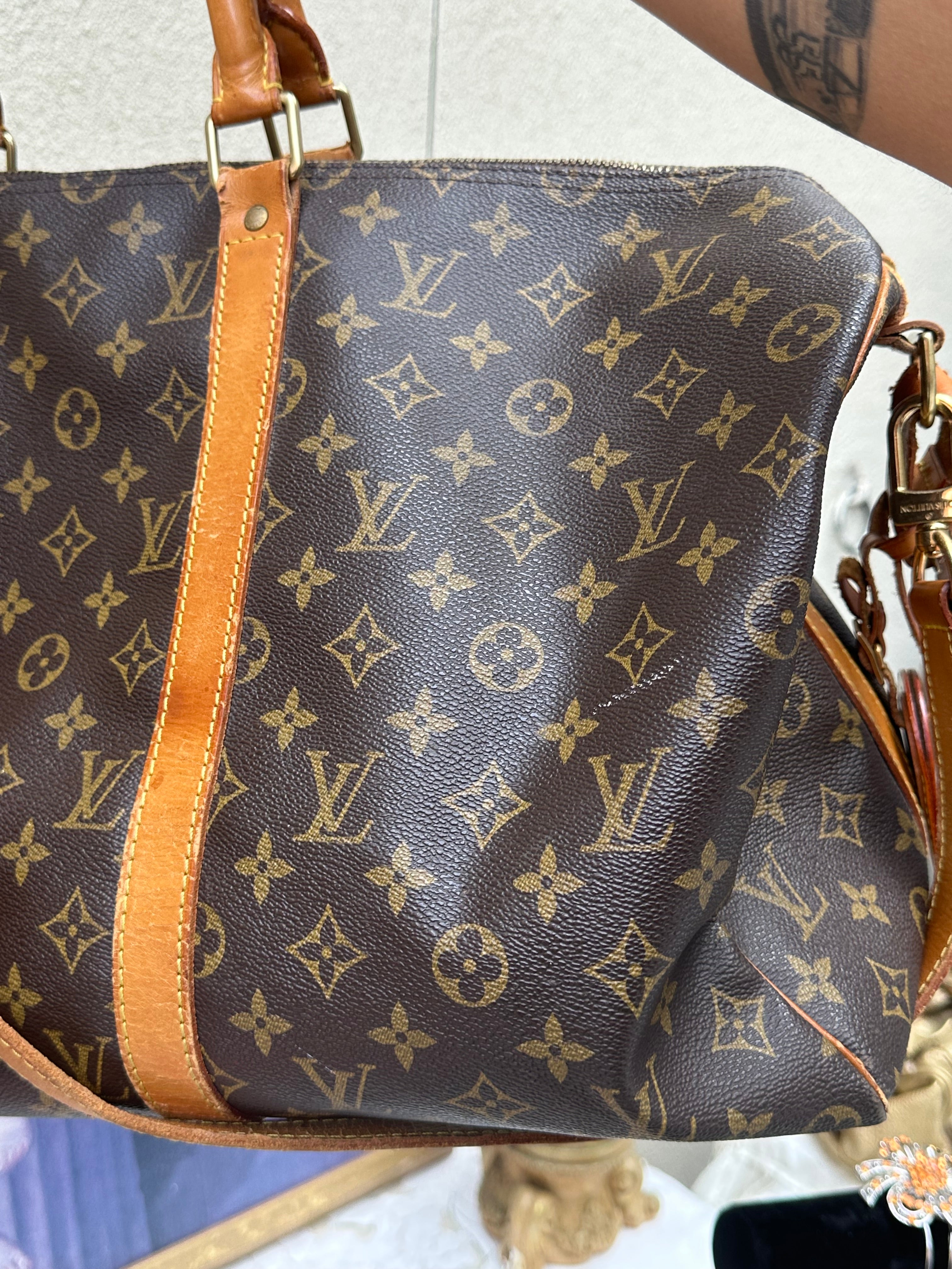 Louis Vuitton Keepall 50 Monogram Canvas Travel Bag