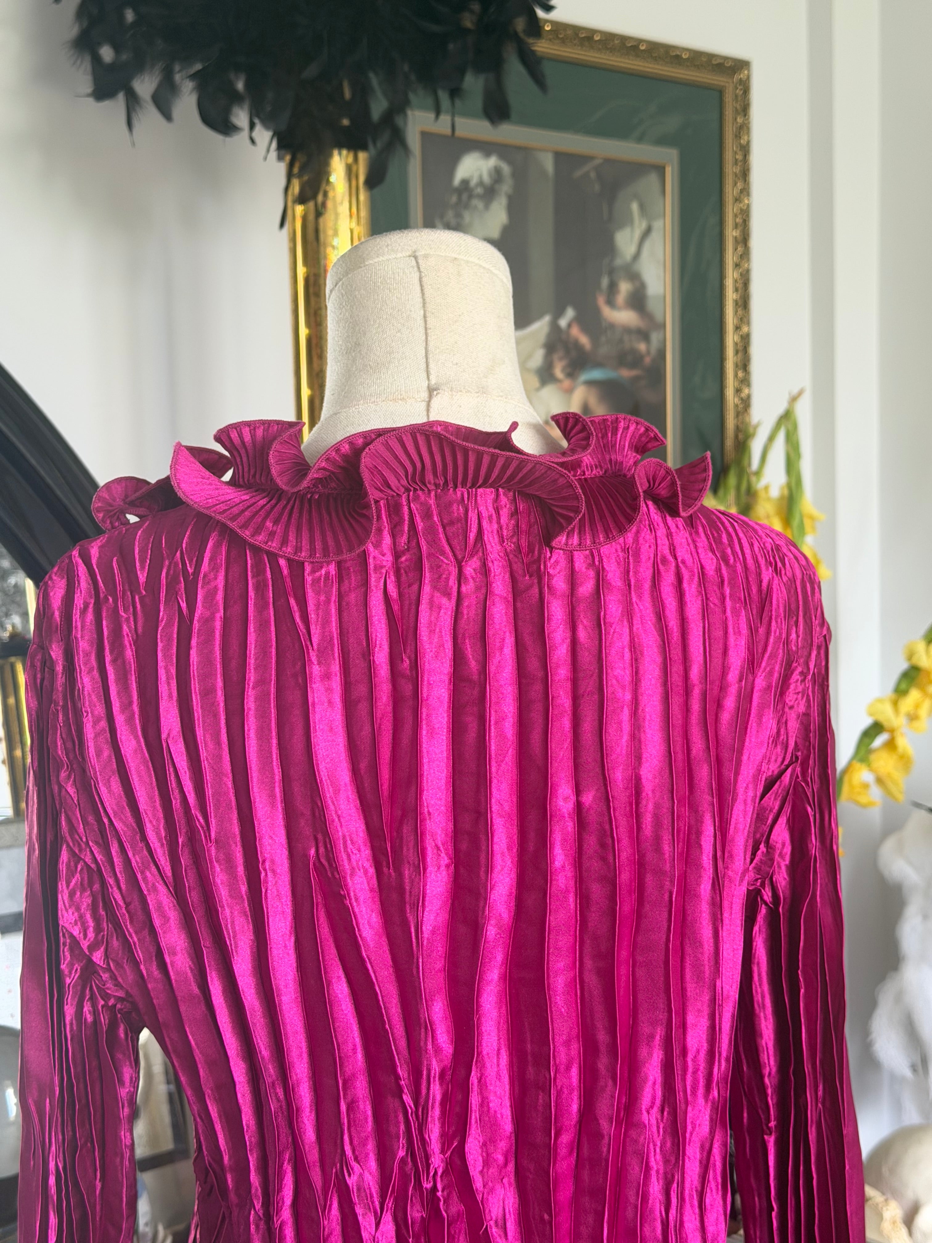 Coffee Rippie Magenta Crinkle Ruffle Blouse | Romantic Textured Stretch Top | XL