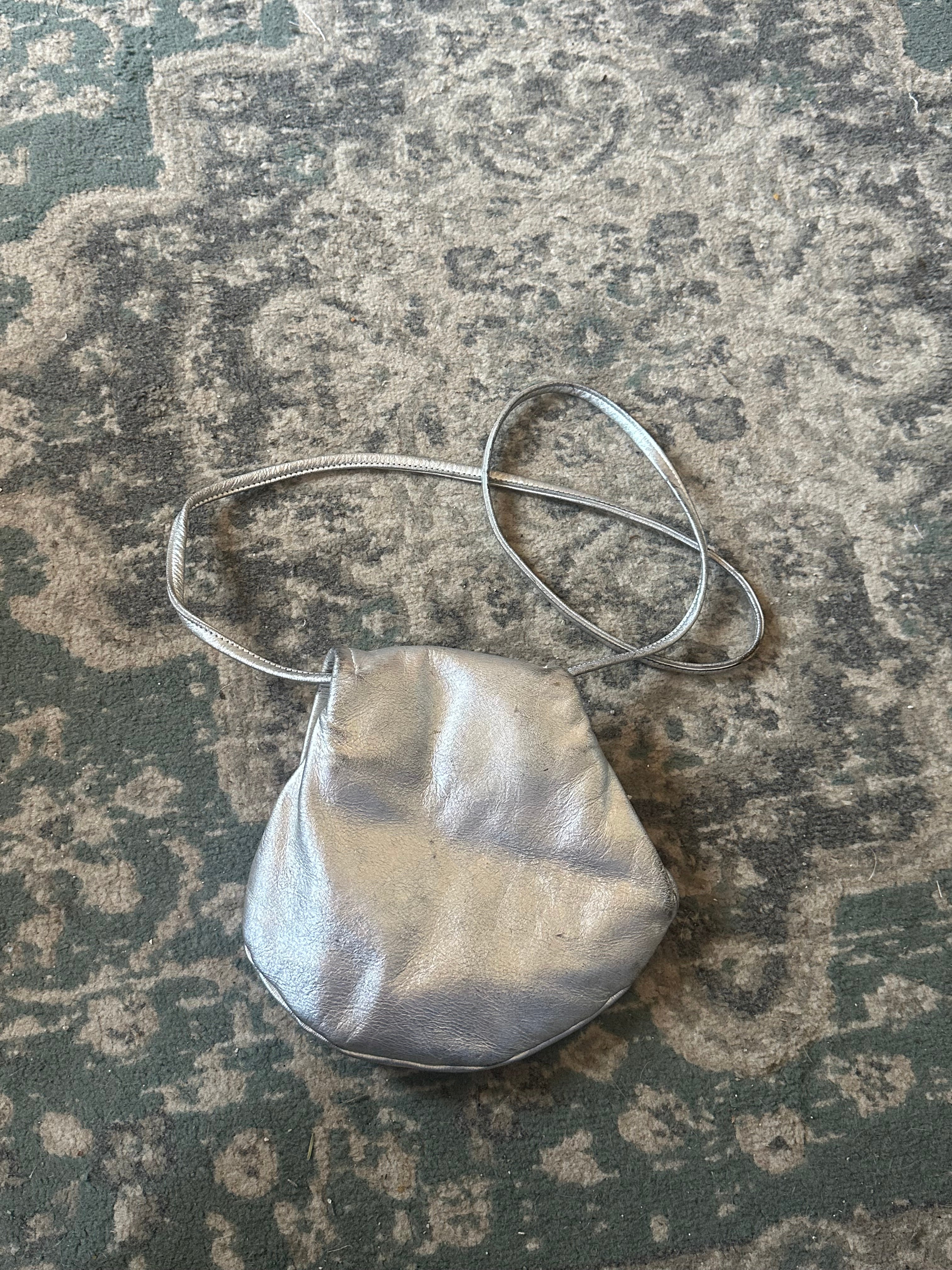 Vintage Metallic Silver Shoulder Bag with Sculptural Amethyst Accent