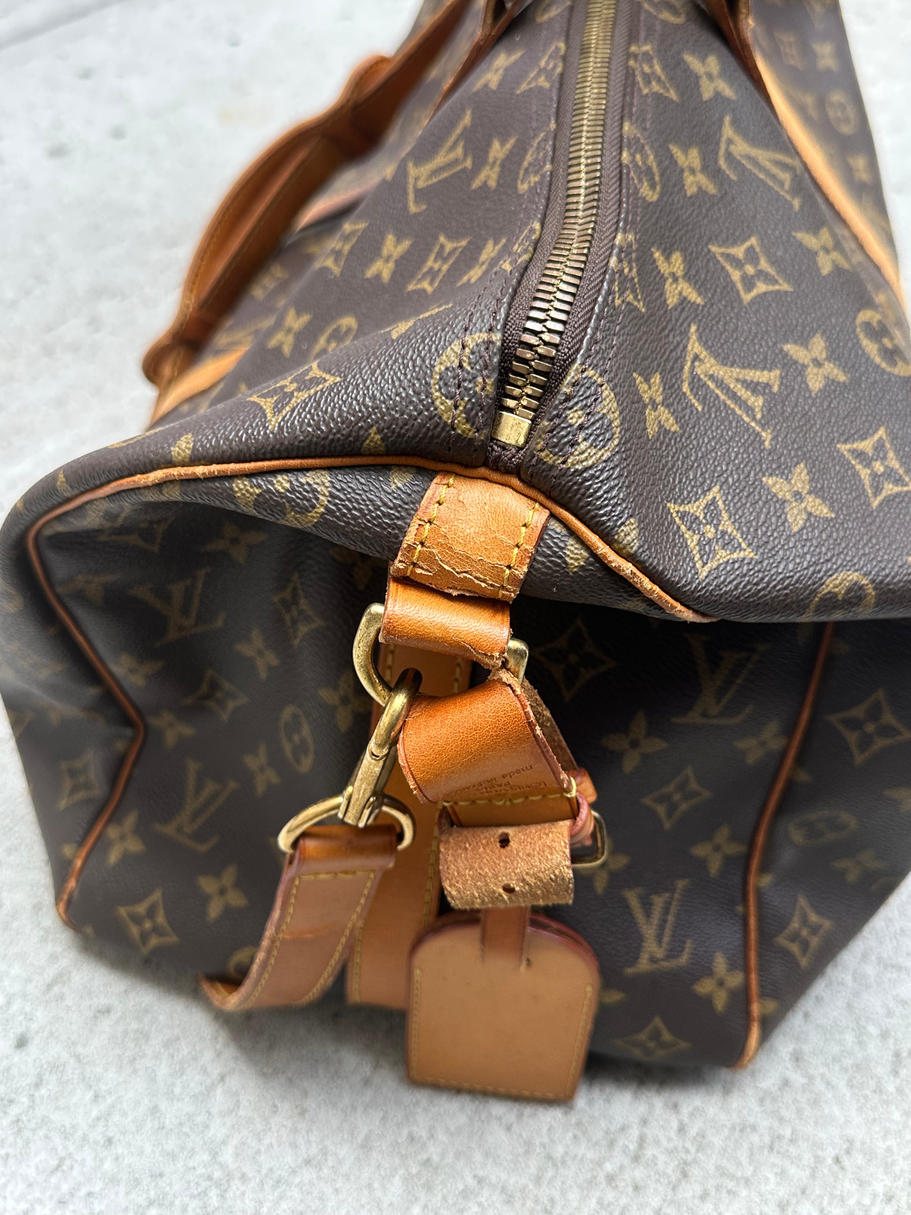 Louis Vuitton Keepall 50 Monogram Canvas Travel Bag